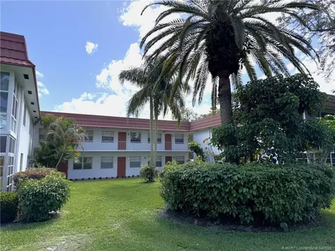 2600 SE Ocean Blvd #Q3, Stuart, FL 34996
