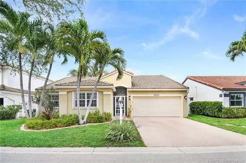 10203 Siena Oaks Cir S, Palm Beach Gardens, FL 33410