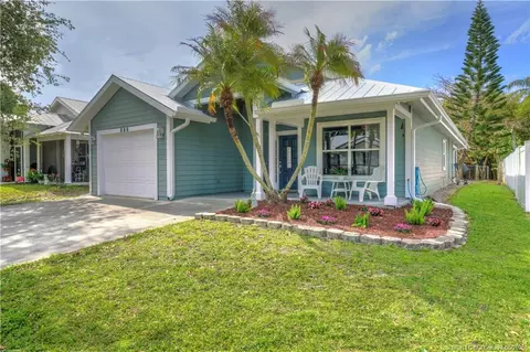 896 SW 34th Ter, Palm City, FL 34990
