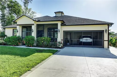 2961 SW Boxwood Cir, Port Saint Lucie, FL 34953