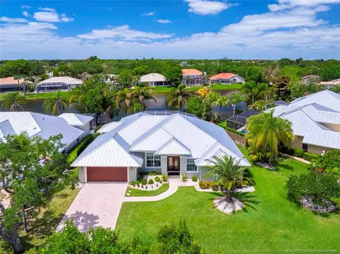 801 SW Lighthouse Dr, Palm City, FL 34990