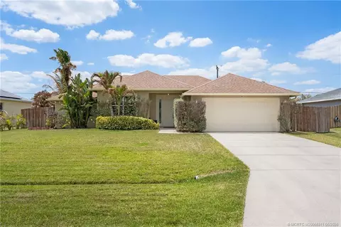 2150 SW Quarry St, Port Saint Lucie, FL 34953