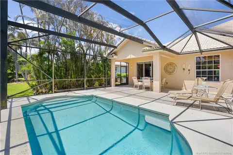 830 NW Red Pine Way, Jensen Beach, FL 34957