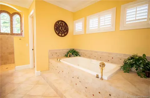 Bath - 3517 SE Doubleton Dr, Stuart, FL 34997 photo 2 of 10