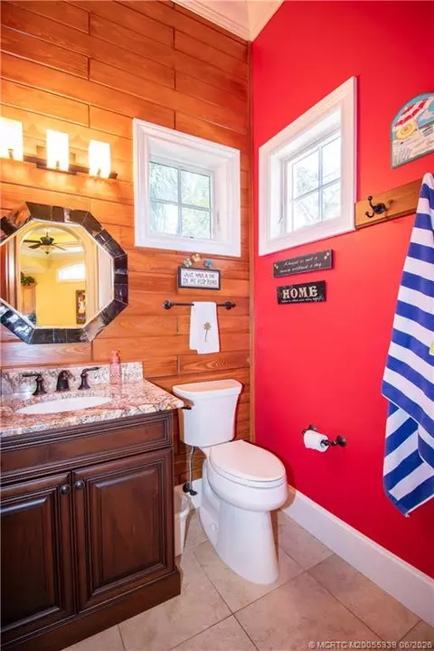 Bath - 3517 SE Doubleton Dr, Stuart, FL 34997 photo 5 of 10