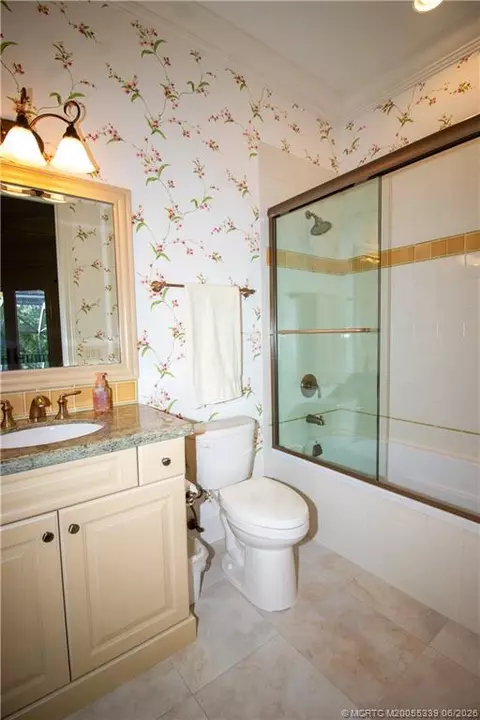 Bath - 3517 SE Doubleton Dr, Stuart, FL 34997 photo 8 of 10
