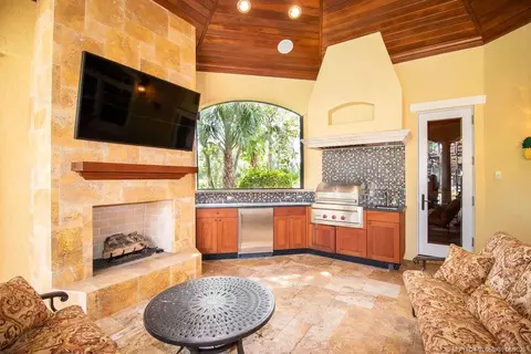 Kitchen - 3517 SE Doubleton Dr, Stuart, FL 34997 photo 1 of 4