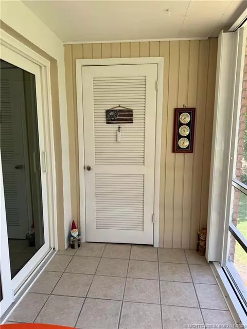 Exterior - 1225 NW 21st St #3211, Stuart, FL 34994 photo 9 of 11