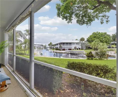 1862 SW Palm City Rd #103, Stuart, FL 34994