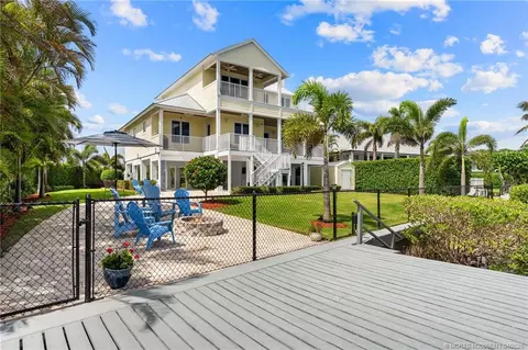 Exterior - 5675 SE Orange St, Stuart, FL 34997 photo 12 of 29