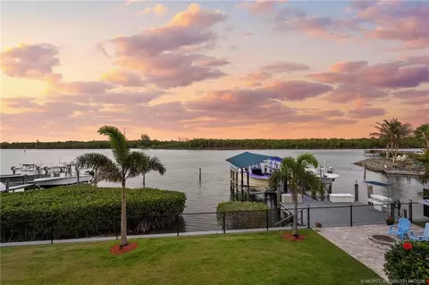 View/Area - 5675 SE Orange St, Stuart, FL 34997 photo 2 of 12