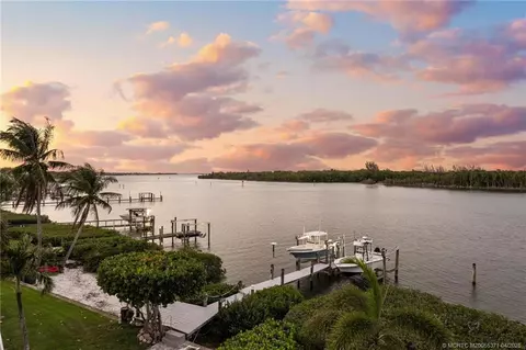 View/Area - 5675 SE Orange St, Stuart, FL 34997 photo 4 of 12