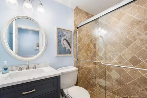 Bath - 5675 SE Orange St, Stuart, FL 34997 photo 2 of 7