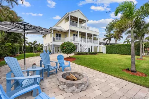 Exterior - 5675 SE Orange St, Stuart, FL 34997 photo 13 of 29