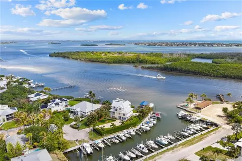 View/Area - 5675 SE Orange St, Stuart, FL 34997 photo 7 of 12