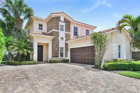 131 Porgee Rock Pl, Jupiter, FL 33458