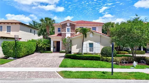131 Porgee Rock Pl, Jupiter, FL 33458