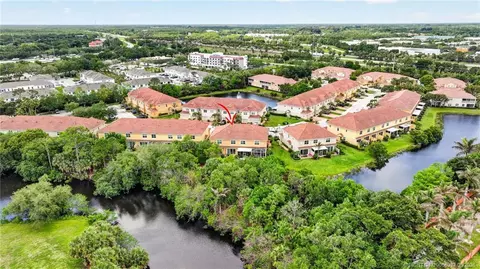 View/Area - 587 SW Glen Crest Way, Stuart, FL 34997 photo 5 of 11