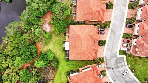View/Area - 587 SW Glen Crest Way, Stuart, FL 34997 photo 7 of 11