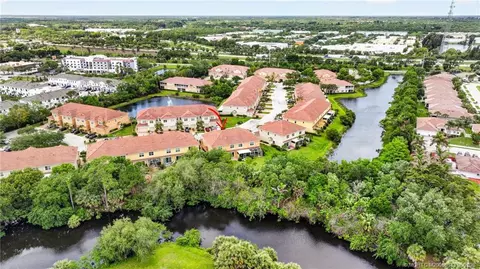 View/Area - 587 SW Glen Crest Way, Stuart, FL 34997 photo 4 of 11