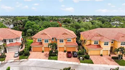 View/Area - 587 SW Glen Crest Way, Stuart, FL 34997 photo 2 of 11