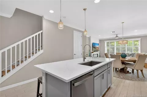 Kitchen - 587 SW Glen Crest Way, Stuart, FL 34997 photo 5 of 6