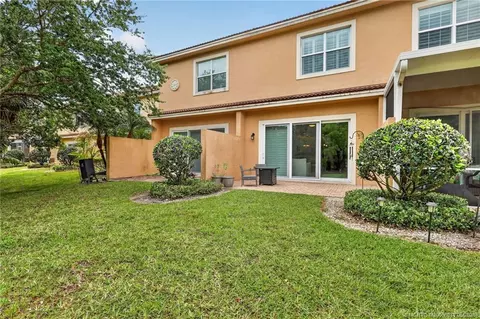 Exterior - 587 SW Glen Crest Way, Stuart, FL 34997 photo 5 of 5