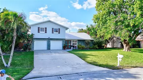 4729 SE Glenridge Trl, Stuart, FL 34997