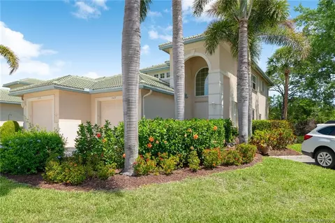 1527 SE Prestwick Ln #6D, Port Saint Lucie, FL 34952