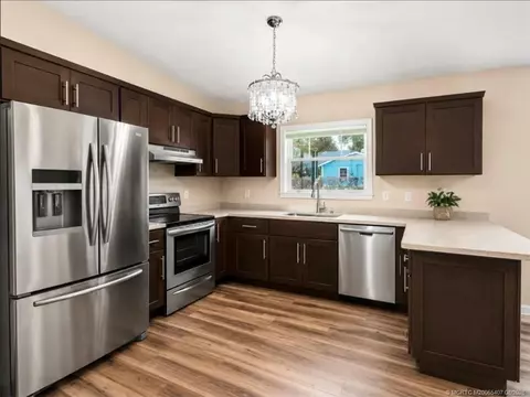 Kitchen - 6285 SE Highland Ave, Stuart, FL 34997 photo 3 of 3