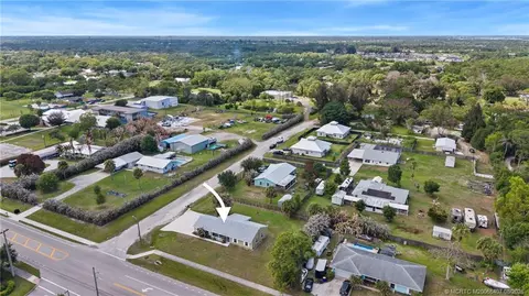 View/Area - 6285 SE Highland Ave, Stuart, FL 34997 photo 3 of 5