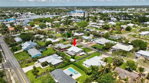 View/Area - 4844 SE Pilot Way, Stuart, FL 34997 photo 3 of 5