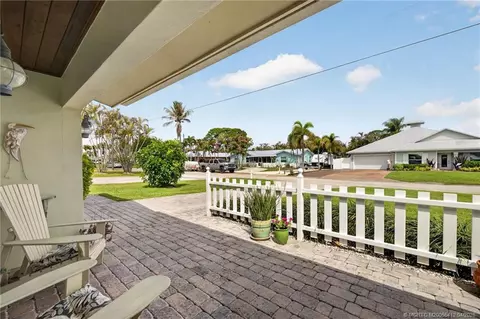 Exterior - 4844 SE Pilot Way, Stuart, FL 34997 photo 5 of 18