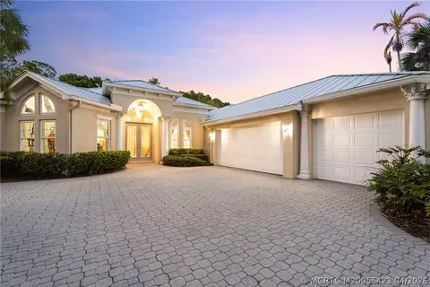 Exterior - 917 SW Blue Stem Way, Stuart, FL 34997 photo 2 of 11