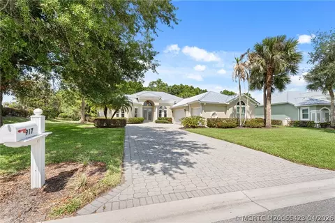Exterior - 917 SW Blue Stem Way, Stuart, FL 34997 photo 3 of 11