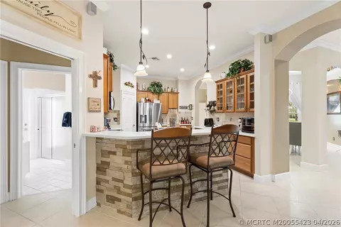 Kitchen - 917 SW Blue Stem Way, Stuart, FL 34997 photo 1 of 4