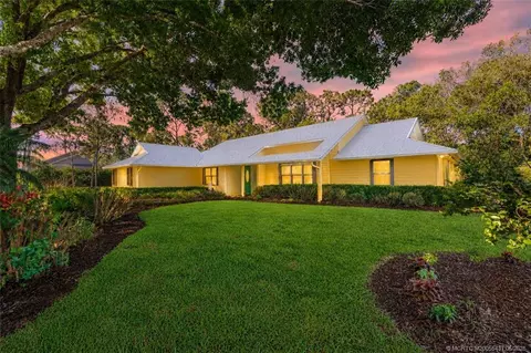 5396 SW Leeward Ln, Palm City, FL 34990