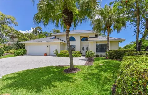 4104 SW Gleneagle Cir, Palm City, FL 34990