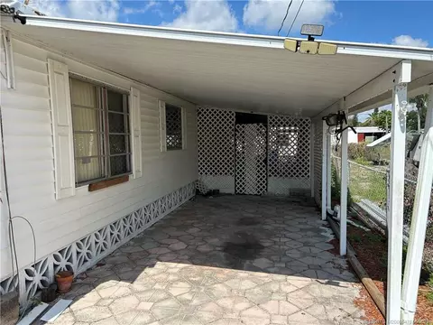 1574 NE Oriole Ave, Stuart, FL 34994 photo 5