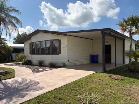 2856 SW Toronado Trl, Stuart, FL 34997 photo 3