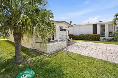 175 Nettles Blvd, Jensen Beach, FL 34957