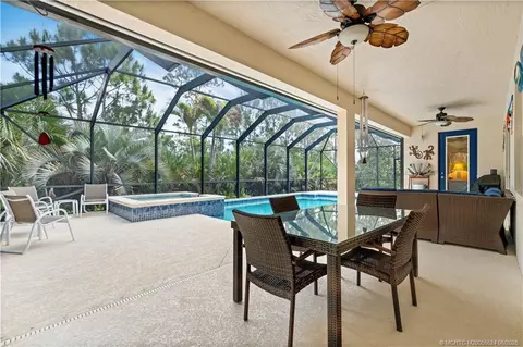 483 NW Windflower Ter, Jensen Beach, FL 34957