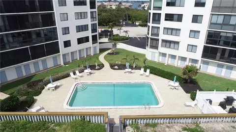 Exterior - 2375 NE Ocean Blvd #202, Stuart, FL 34996 photo 4 of 6