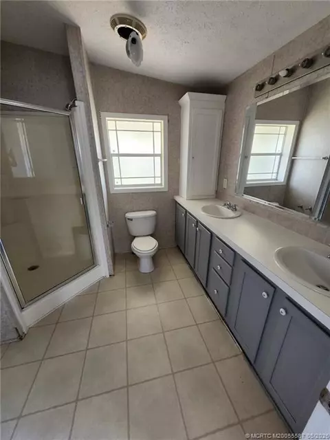 3484 Newberry St, Saint Cloud, FL 34772 photo 4