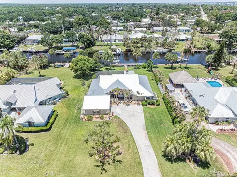 841 SW Catalina St, Palm City, FL 34990