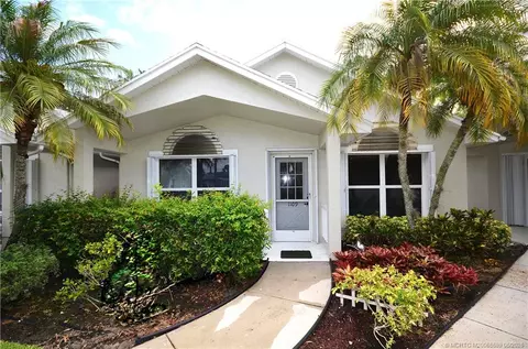 1109 NW Lombardy Dr, Port Saint Lucie, FL 34986