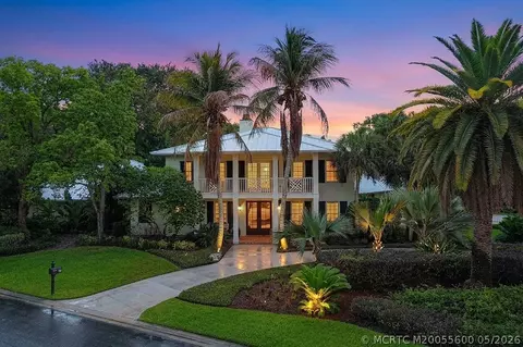 27 Lantana Ln, Stuart, FL 34996