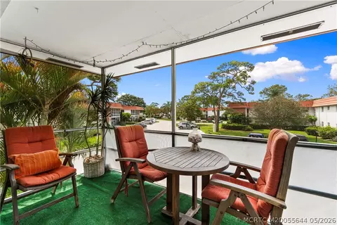 Exterior - 2600 SE Ocean Blvd #EE15, Stuart, FL 34996 photo 6 of 10