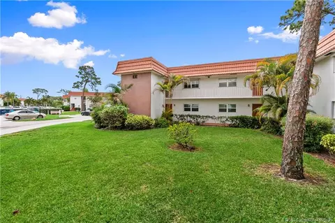 2600 SE Ocean Blvd #EE15, Stuart, FL 34996