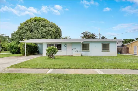 940 Eucalyptus Rd, North Palm Beach, FL 33408